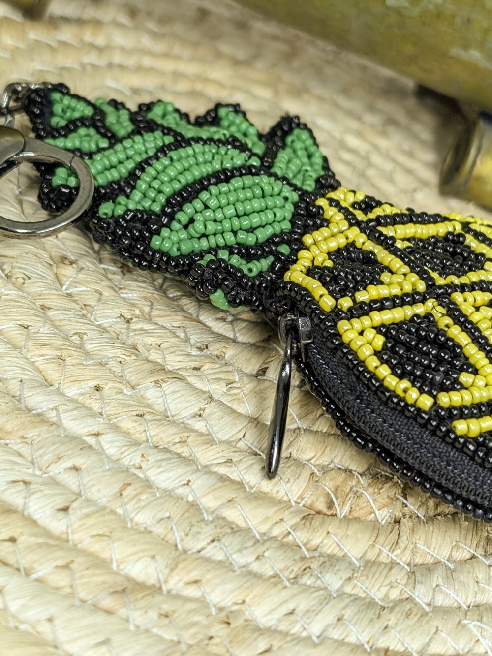 Mary Frances Hand Beaded Pineapple Keychain Wallet Summer Tropical Beach Mermaid - Picture 10 of 12
